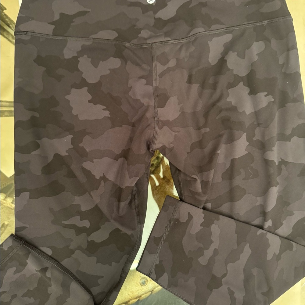 Lululemon Athletica Black Camo Align Leggings